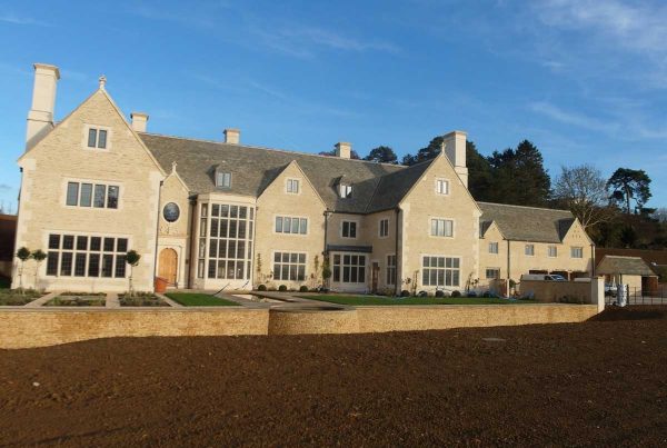 Modern Wall Plaster Designs for 2026 | Lime Plastering and Modern Plastering By Heritage Plastering in Cheltenham, Gloucestershire